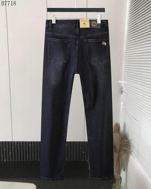 Burberry Men's Jeans 30